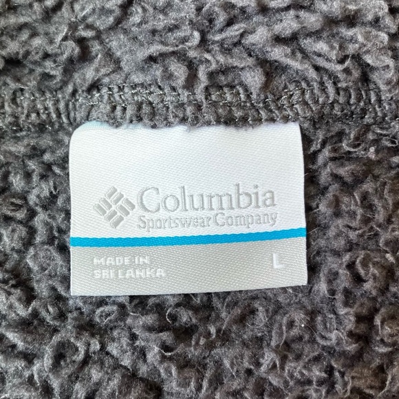 Columbia | Fire Side Sherpa Hooded Shrug Coat - Picture 5 of 6